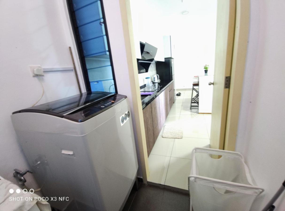 Atlantis Homestay Pool View 1210 Malacca Ngoại thất bức ảnh