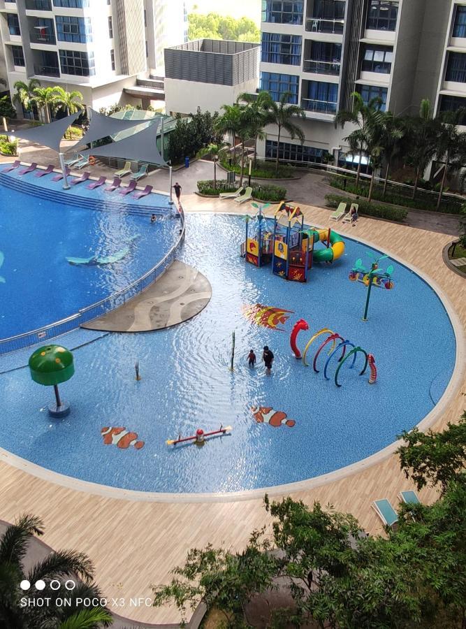 Atlantis Homestay Pool View 1210 Malacca Ngoại thất bức ảnh