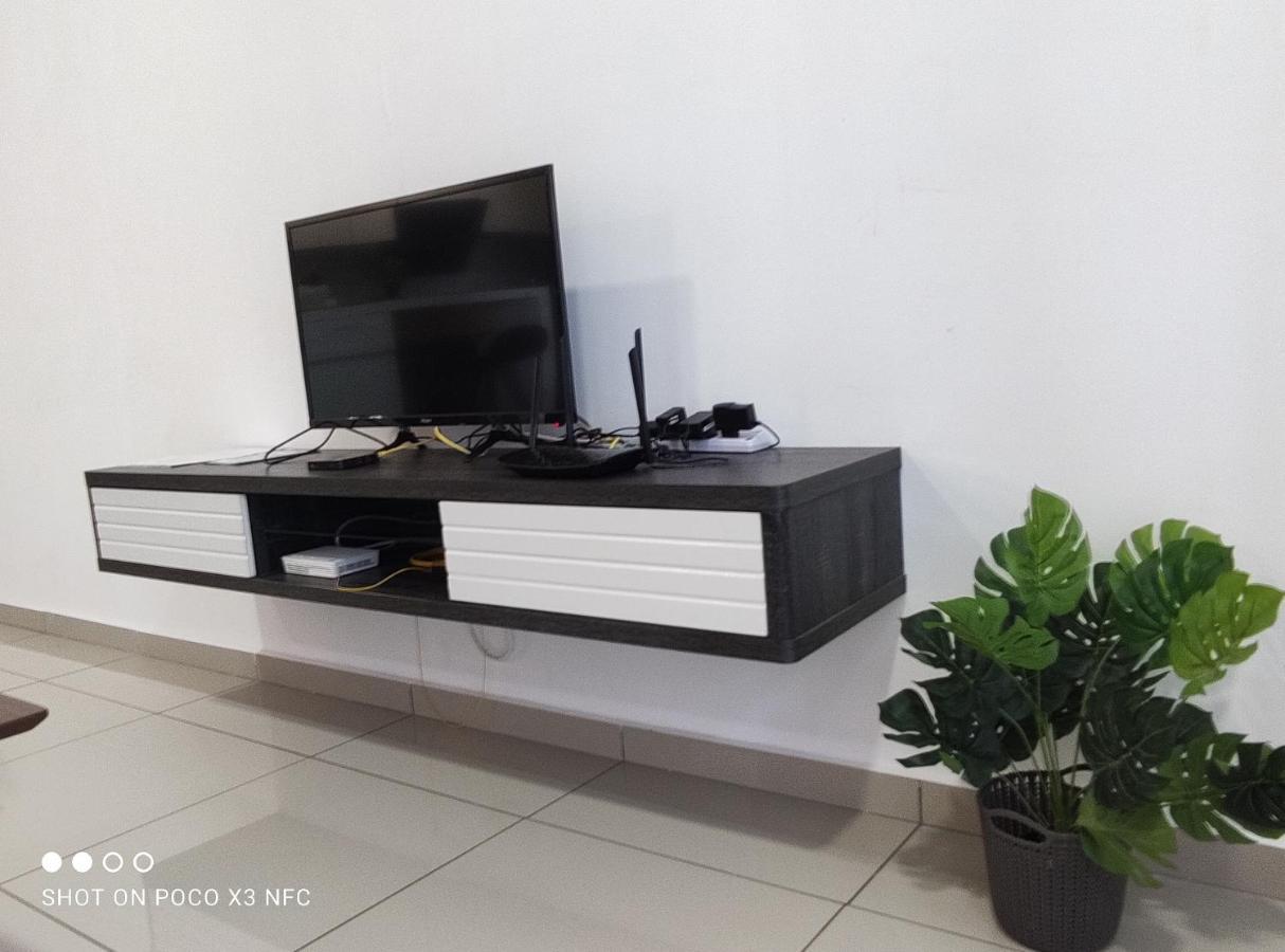 Atlantis Homestay Pool View 1210 Malacca Ngoại thất bức ảnh