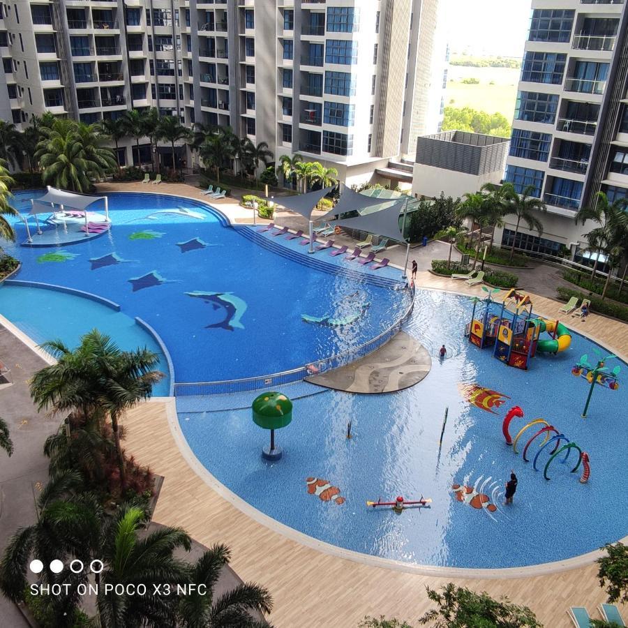 Atlantis Homestay Pool View 1210 Malacca Ngoại thất bức ảnh