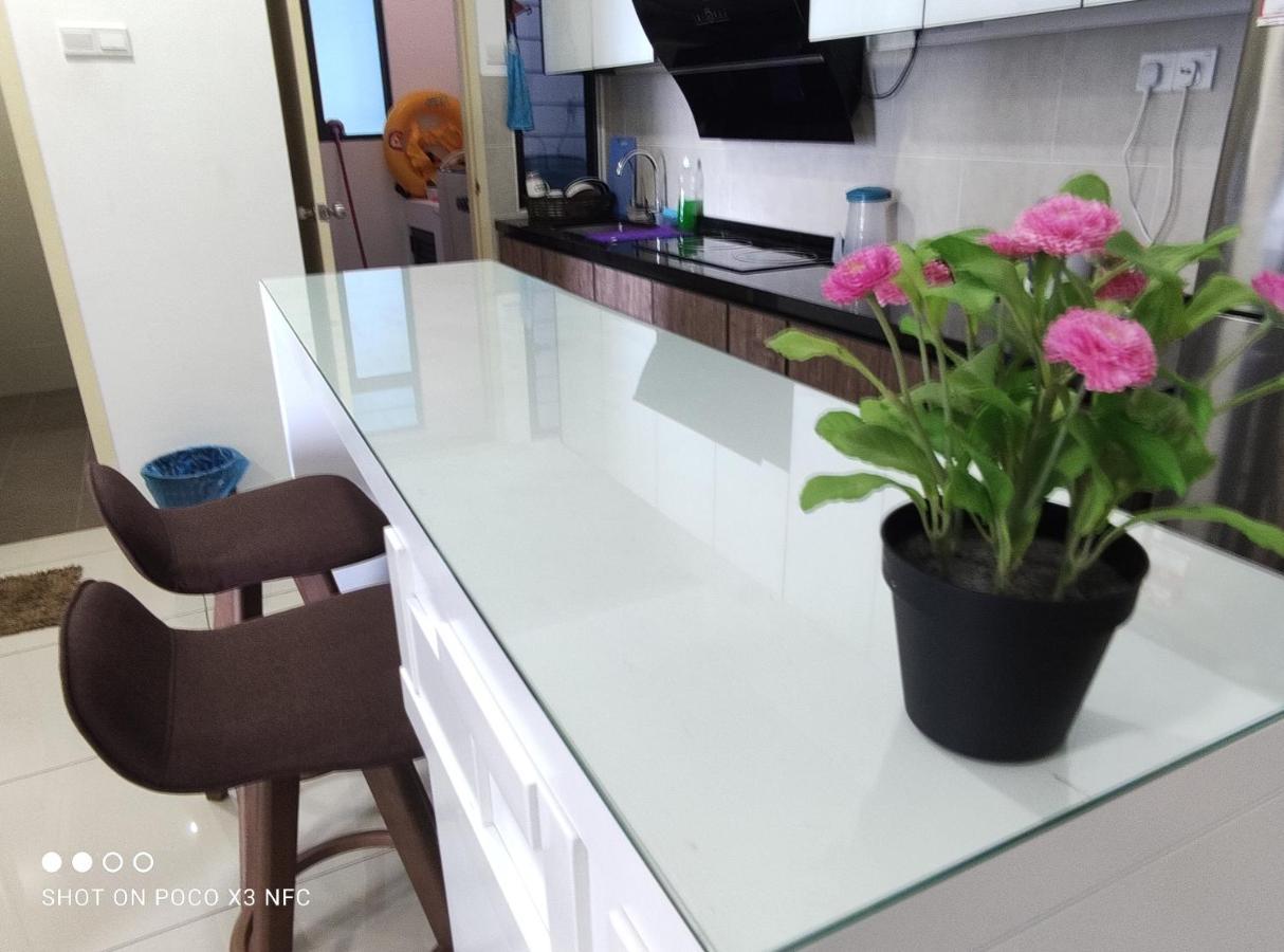 Atlantis Homestay Pool View 1210 Malacca Ngoại thất bức ảnh